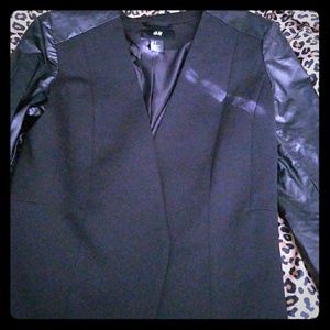 H&M black blazer